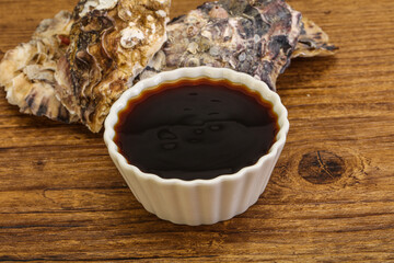 Oyster sauce in the bowl