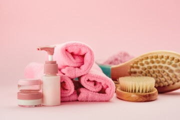 Obraz na płótnie Canvas Body care products, macro view, pink background