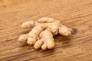 Natural organic raw ginger root