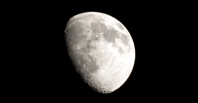 A picture of the moon during spring from town