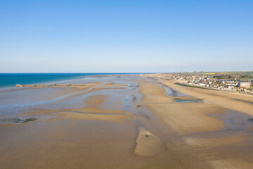 Le panorama sur la plage de Gold beach à Asnelles en France, en Normandie, dans le Calvados, au bord de la Manche.