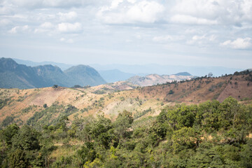 Naklejka premium Beautiful rolling hills along the hike from Kalaw to Inle Lake