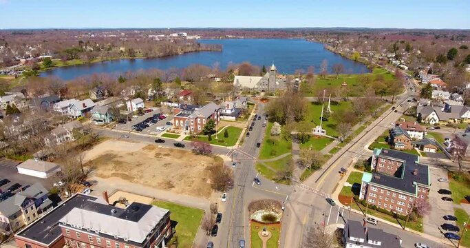 Wakefield historic town center and Lake Quannapowitt aerial view on Main Street in Wakefield, Massachusetts MA, USA. 