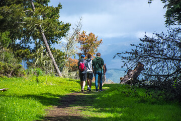 Fototapeta premium Hikers