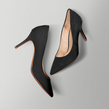 High heels in black velvet