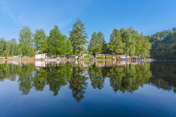 Fototapeta premium Talsperre Kriebstein - Fähranlegestelle Lauenhain