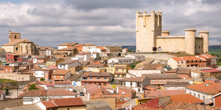 Panoramic view of the Castle of Torrelobaton, Valladolid