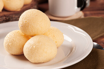 Delicious Brazilian cheese bread. Also known in Latin America as Chipa, Pan de Bono and Pan de Yuca.