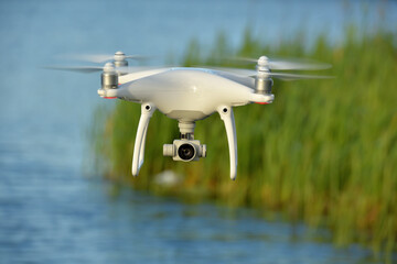 Dron  © EwaAF