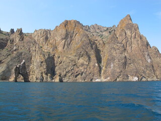 Fototapeta na wymiar Picturesque rocks of the extinct volcano Karadag on the Black Sea coast, Crimea