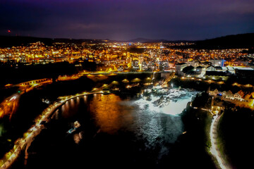 Fototapeta na wymiar Luftaufnahmen vom Rheinfall bei Schaffhausen am Abend, Schweiz