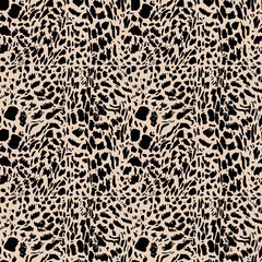 leopard seamless pattern. Animals trendy background. decorative illustration for print, card, postcard, fabric, textile.  Realistic ornament of stylized skin.