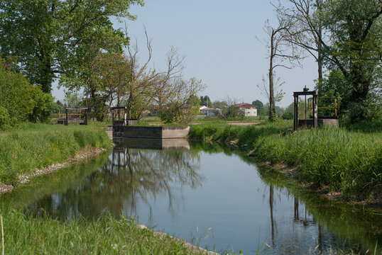 paratie e deviatori per irrigazione agricola
