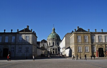 Iglesia Frederik en Copenhague, Dinamarca. Es conocida popularmente como La Iglesia de Mármol (Marmorkirken) por su arquitectura rococó. Iglesia Evangélica Luterana.