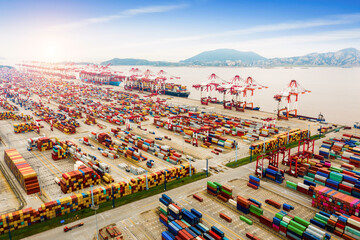 Shanghai Yangshan Port Container Terminal - obrazy, fototapety, plakaty