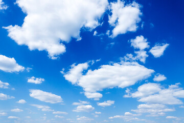 Naklejka premium Blue sky with white clouds. Sky background