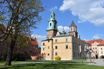 Fototapeta na wymiar Wawel castle, monuments, city in Poland, UNESCO site, Krakow, historic old town,