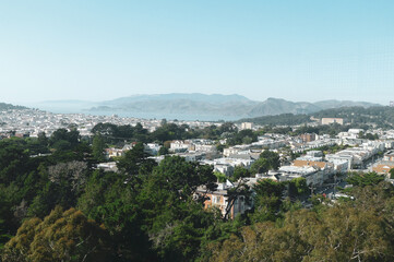Fototapeta na wymiar views of San Francisco city at de young museum