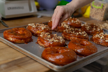 confectioner sprinkles caramelized donuts with nuts