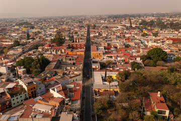 Fototapeta na wymiar Vista áerea de las calles de Atlixco Puebla