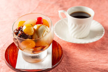 あんみつとコーヒーのセット