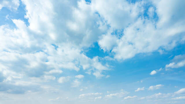 1,600,029 件の最適な 昼 画像、ストック写真、ベクター | Adobe Stock