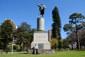 Obraz premium Me and Captain Cook, in Sydney (Australia)