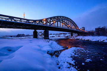 夕暮れの旭橋　冬景色
