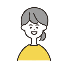 女性　笑顔　上半身　イエローカラー