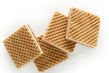 Crispy wafers with chocolate and hazelnut cream