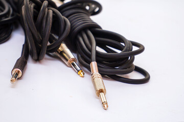 Audio cables for musical instruments and microphones