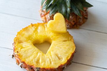 台湾パイナップル　断面ハート