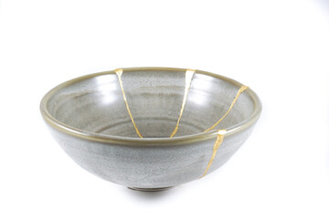 Kintsugi, grey big bowl restored with gold
