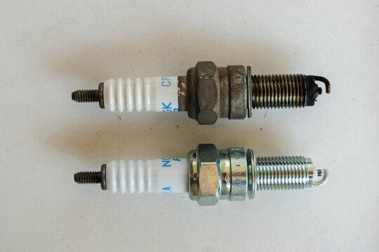 spark plug compare with new and old