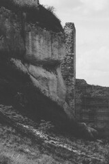 Ruine am Berg