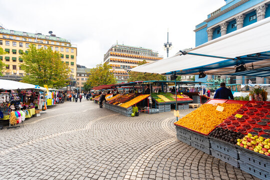 Sweden, Sodermanland, Stockholm, Market in town square