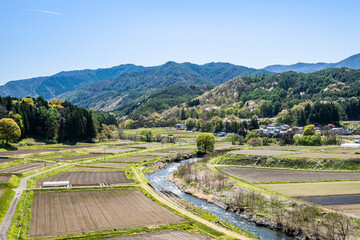 農村の春　