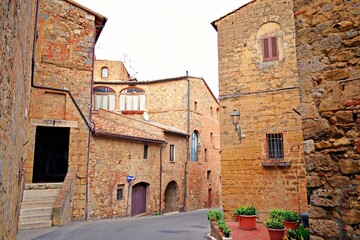 Fototapeta na wymiar landscape of Casole d'Elsa, a Tuscan village of medieval origins in the province of Siena, Italy