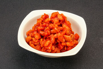 Baked kidney with tomato and pepper