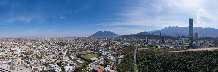 Fototapeta na wymiar Vista panorámica de Monterrey NL