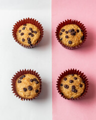fotografía de alimentos ,muffins con chispas de chocolate