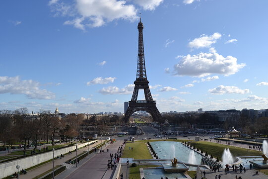 20.02.2012. Paris. France. famous eiffel tower and sculptures in front of it.