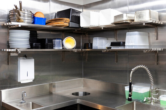 Commercial Stainless Steel Kitchen Dishwashing Station With Storage.