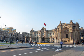 Fototapeta premium Catedral iglesia palacio gobierno ciudad plaza de armas