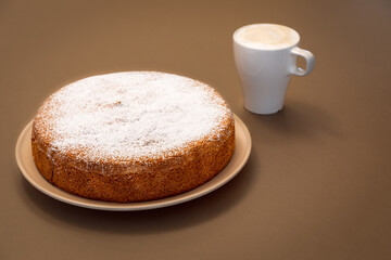 An ancient Roman cake made from almonds and dry bread (Antica torta alle mandorle e pane)