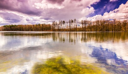 Obraz premium Lake and Sky