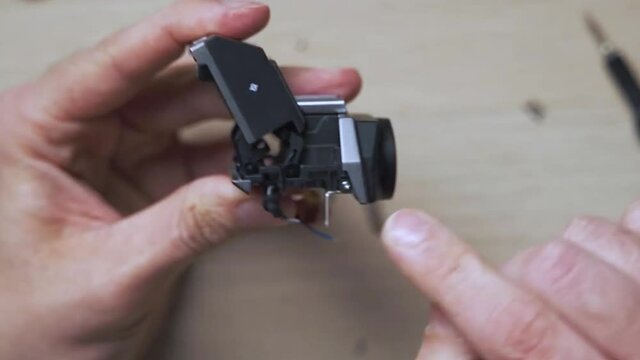 Digital camera, check the electronic viewfinder and the pop up flash