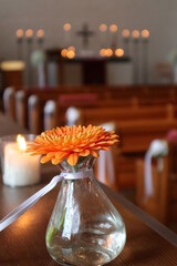 Dekoration während eines Gottesdienstes