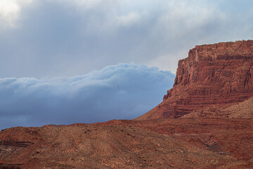 Fototapeta na wymiar storm clouds over the canyon 