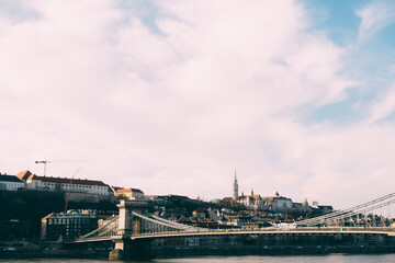 Fototapeta na wymiar Panorama of the Szechenyi chain bridge over the Danube in Budapest
